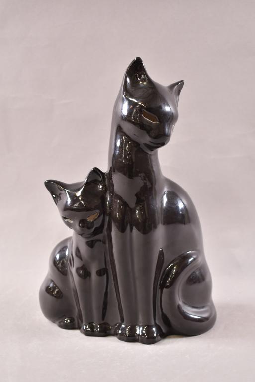 DOUBLE CAT TV LAMP (1 of 2)