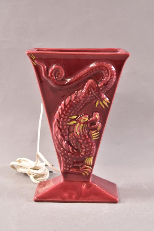 DRAGON VASE TV LAMP (1 of 2)