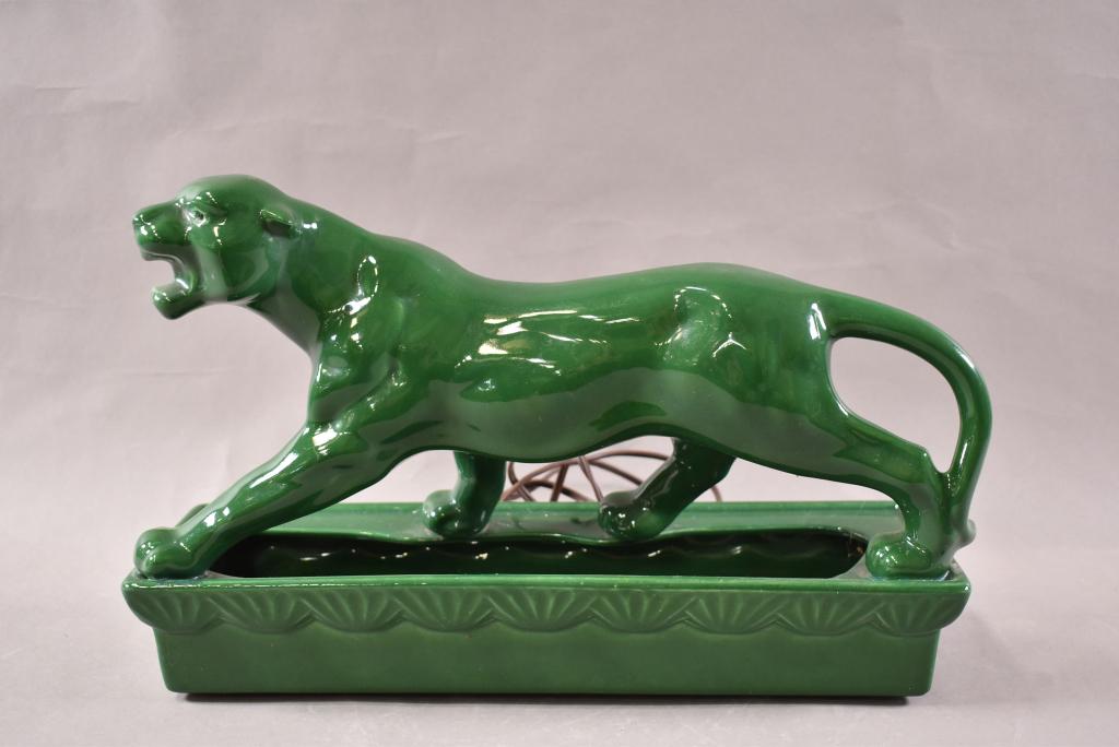 PANTHER TV LAMP PLANTER (1 of 2)