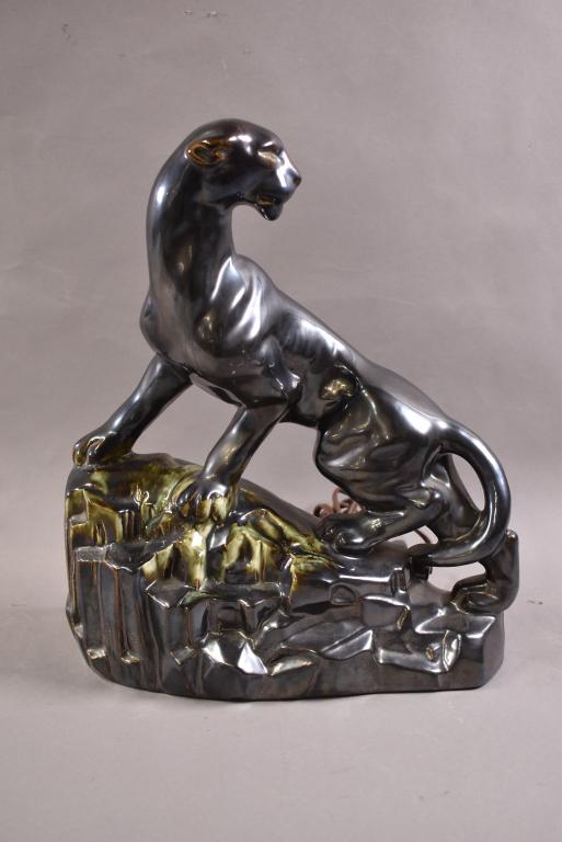 PANTHER TV LAMP (1 of 2)