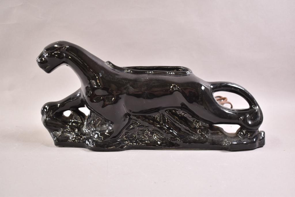 PANTHER TV LAMP PLANTER (1 of 2)
