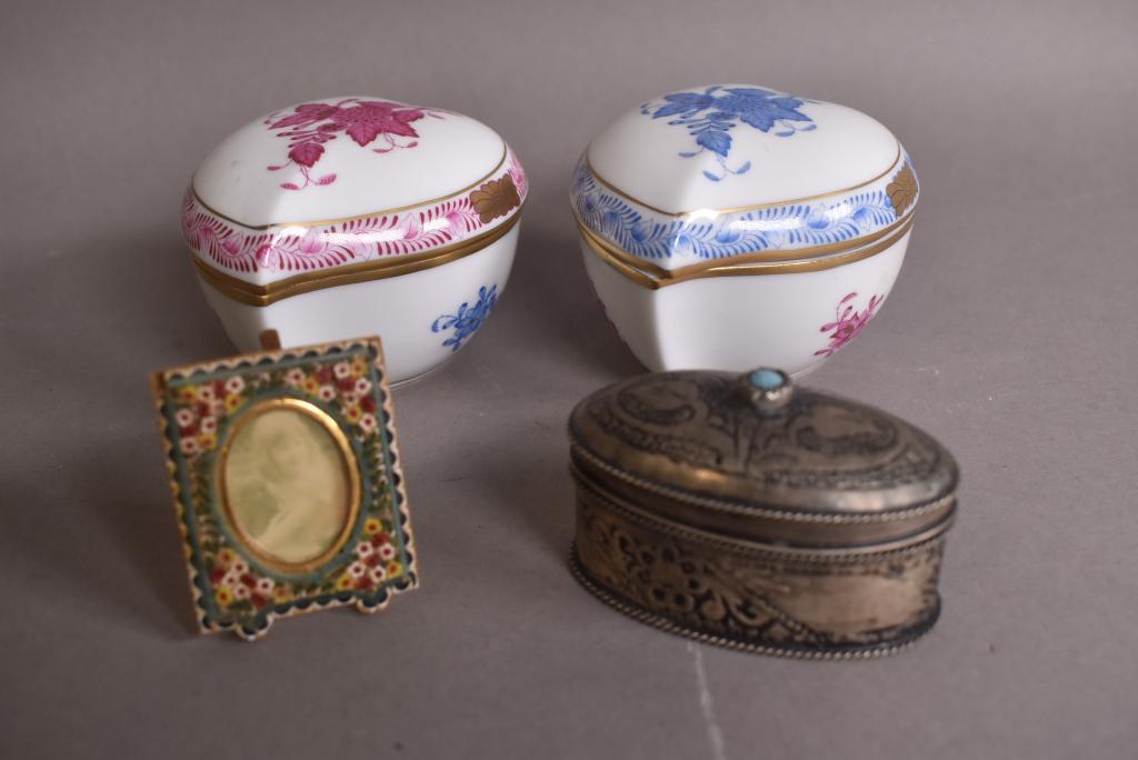 2 HEREND BOXES/SMALL PICTURE FRAME/SILVER BOX (1 of 4)