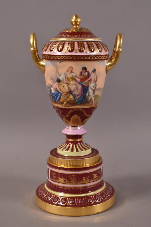 ROYAL VIENNA PORTRAIT URN (1 of 7)