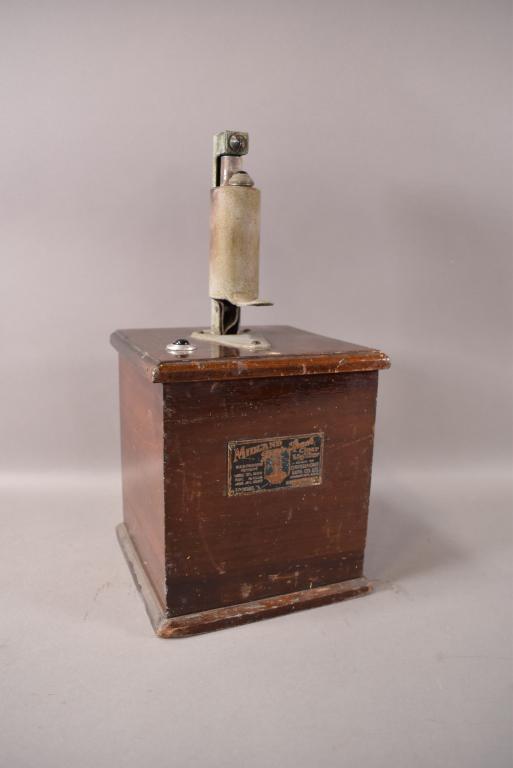 MIDLAND JUMP SPARK CIGAR LIGHTER (1 of 3)