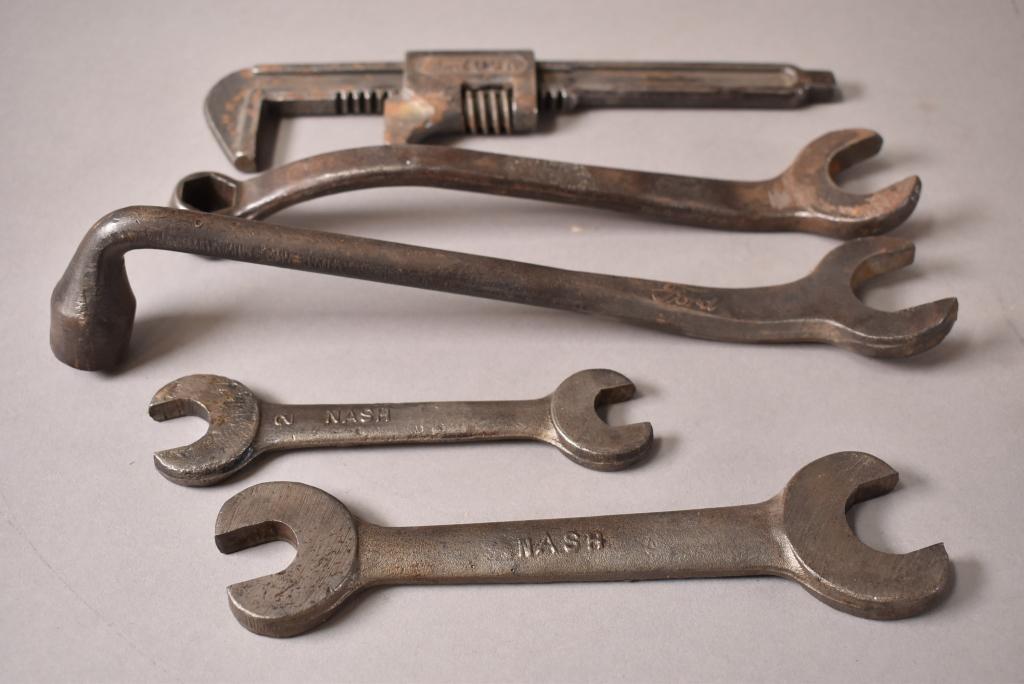5 ANTIQUE CAR TOOLS (FORD & NASH) (1 of 3)
