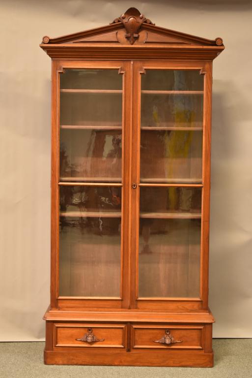 LARGE VICTORIAN WALNUT 2 DOOR BOOKCASE (1 of 5)