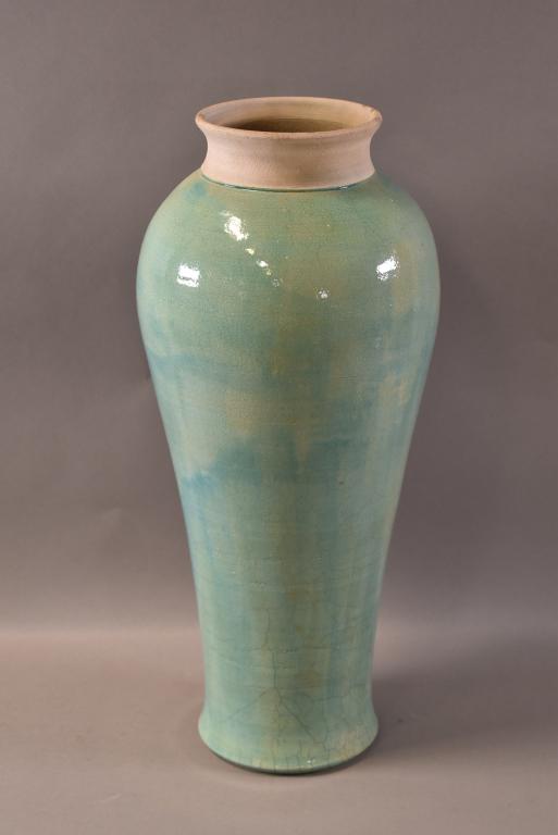 GREEN GLAZED POTTERY VASE (AMADIO SMITH LAGUNA) (1 of 3)