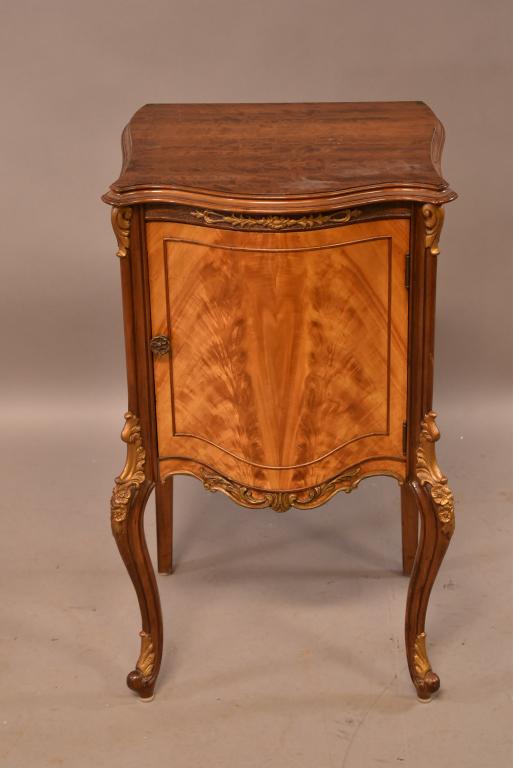 1930'S FRENCH STYLE NIGHTSTAND (1 of 5)