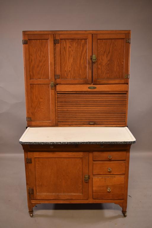 1900'S AM. OAK SELLERS KITCHEN CABINET (1 of 5)
