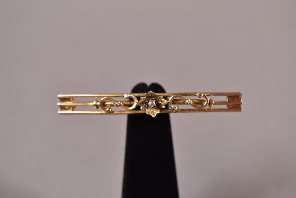 10KT GOLD BAR PIN (1 of 3)
