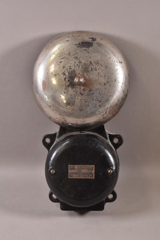 SCHAWARZE FIRE OR ALARM BELL (1 of 4)