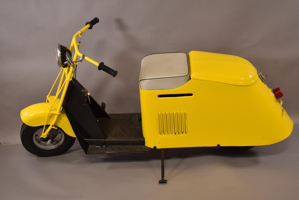 1947 CUSHMAN MODEL 50 (1 of 6)