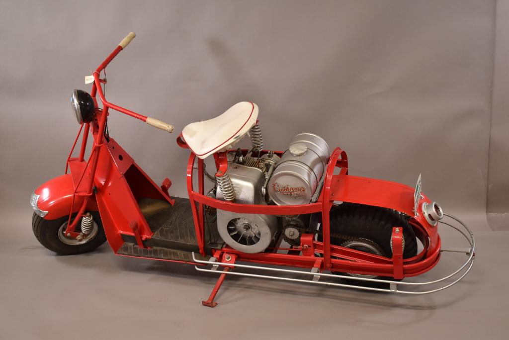 1947 CUSHMAN CIVILIAN AIRBORNE (1 of 7)