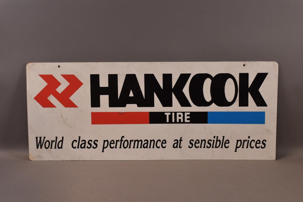 HANKOOK TIRE PLASTIC SIGN (1 of 2)