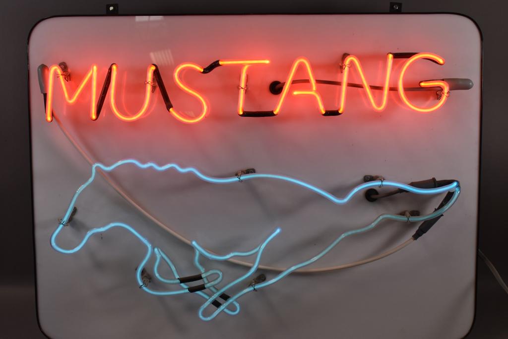 MUSTANG NEON SIGN (1 of 2)