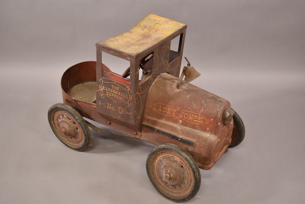 GARTON CASEY JONES PEDAL CAR (1 of 4)