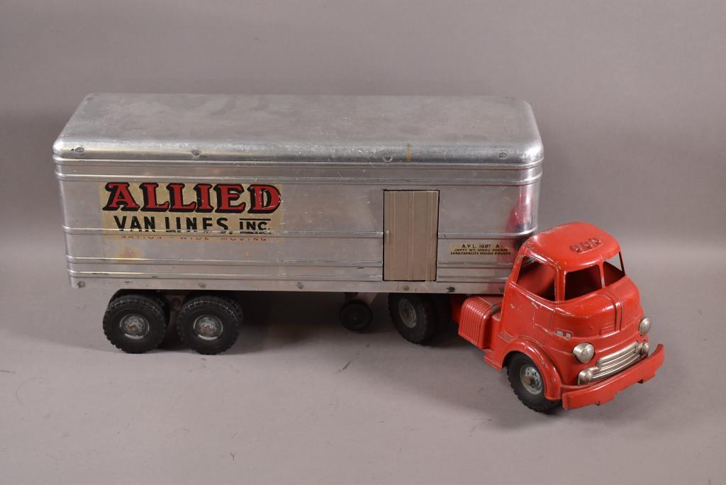 WYANDOTTE ALLIED VAN LINES TRUCK & TRAILER (1 of 3)