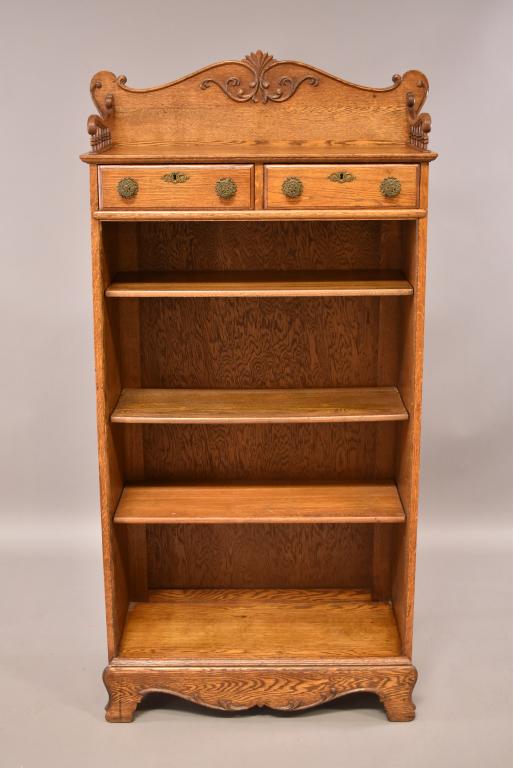 1900'S AMERICAN OAK BOOKCASE (1 of 5)