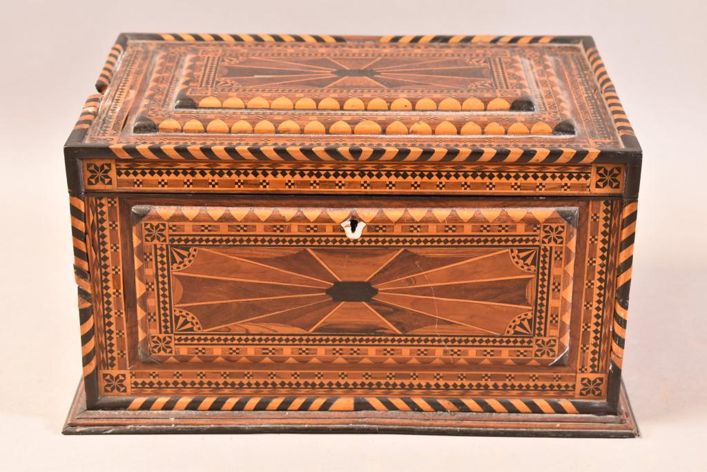 LARGE ANTIQUE INLAID DRESSER BOX (1 of 8)