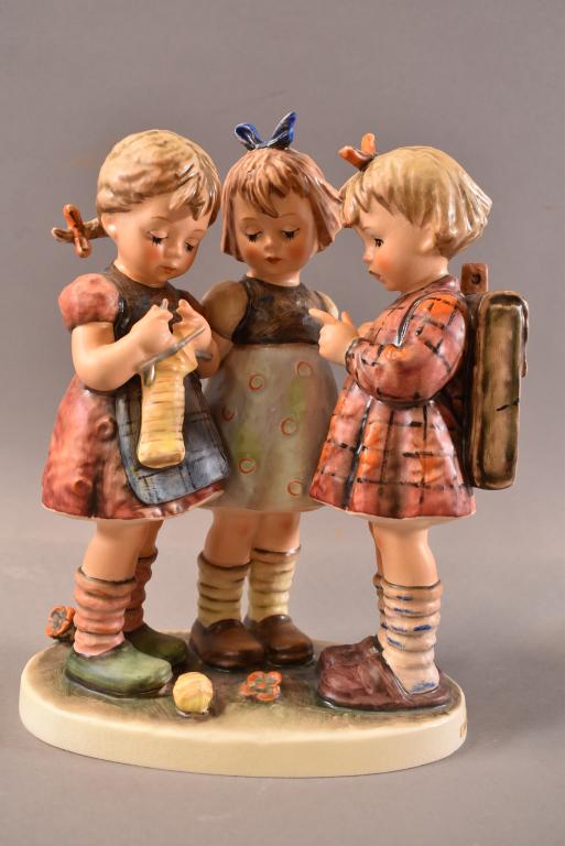 LARGE "SCHOOLGIRLS" HUMMEL FIGURE (1 of 3)