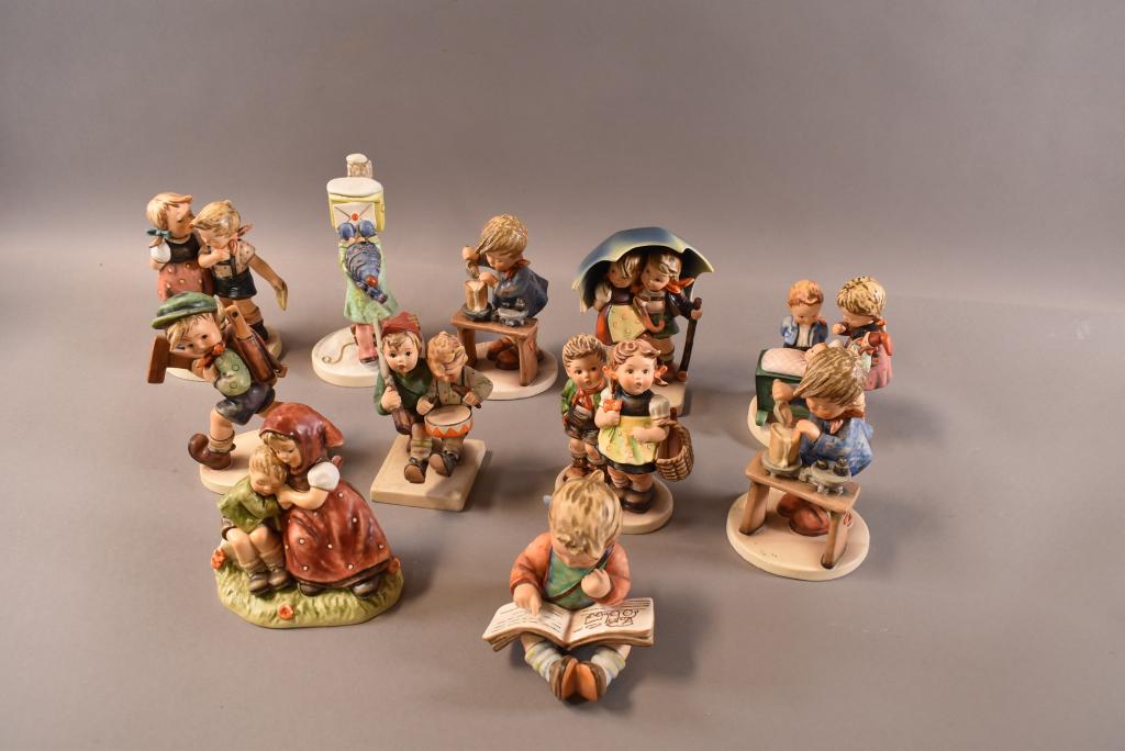 11 HUMMEL FIGURES (1 of 8)