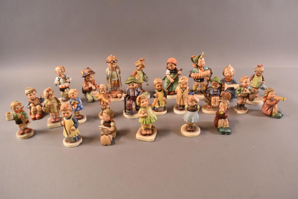 24 HUMMEL FIGURES (1 of 7)