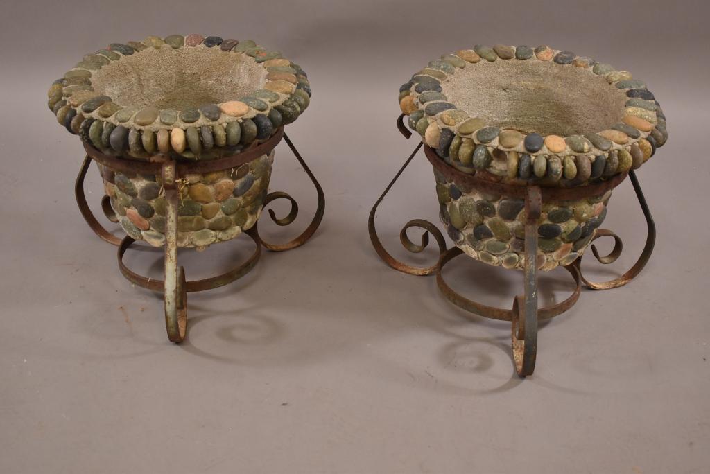 2 STONE DECORATED PLANTERS IN METAL HOLDERS (1 of 3)