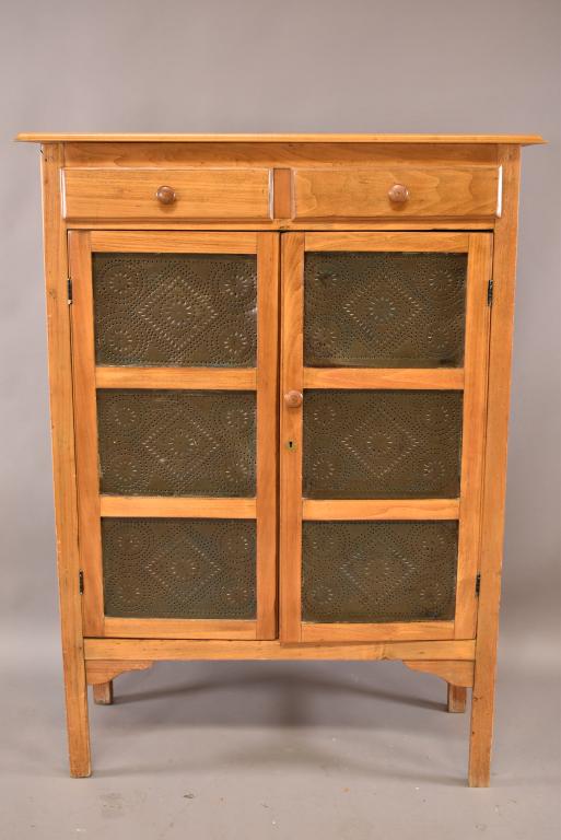 ANTIQUE PUNCHED TIN FRONT PIE SAFE (1 of 4)