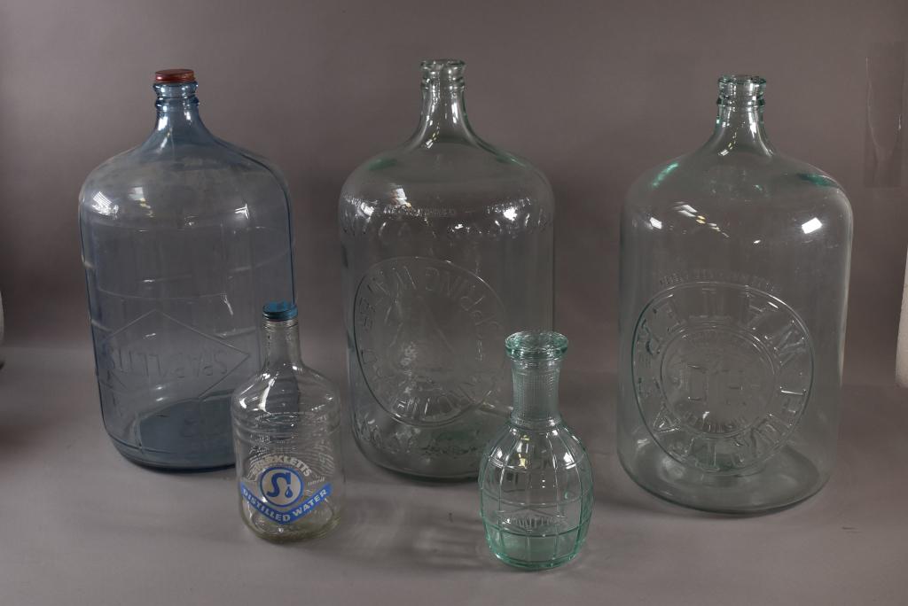 5 VINTAGE GLASS WATER BOTTLES (1 of 6)