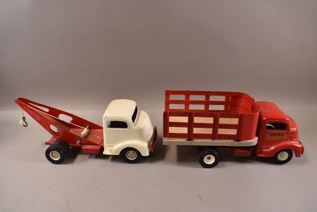 2 SMITH MILLER GMC TRUCKS (1 of 6)