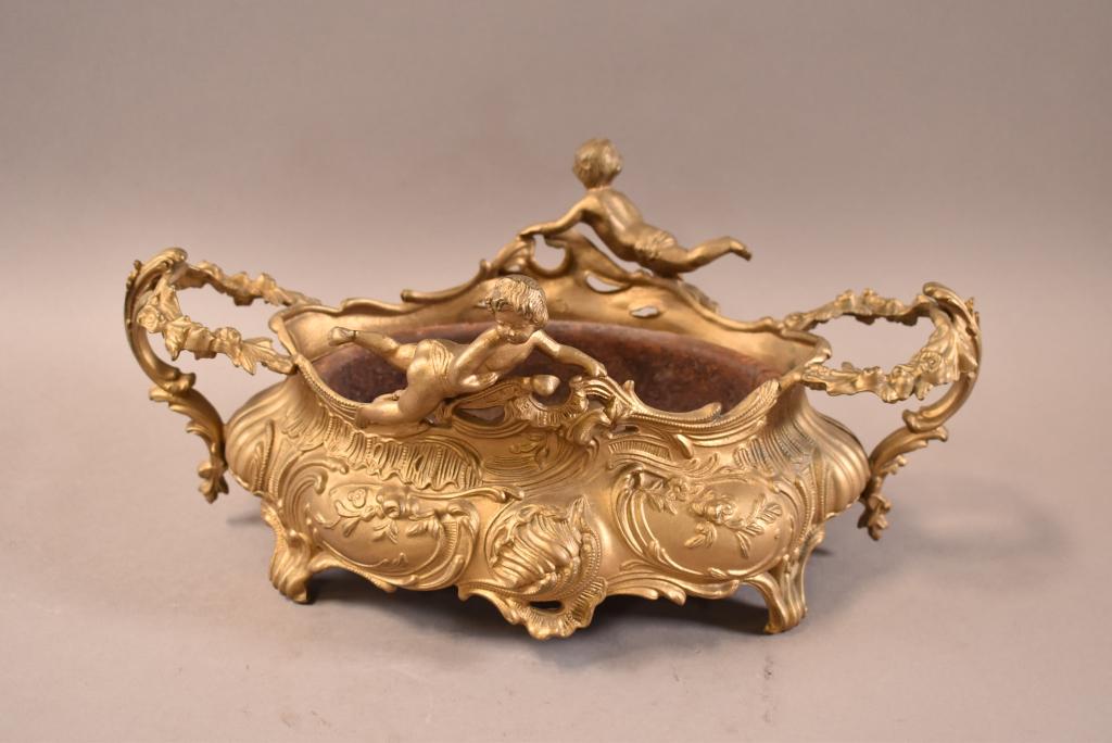 FRENCH BRONZE FIGURAL PLANTER (1 of 3)
