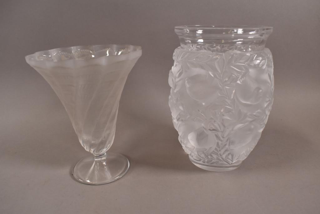 2 PIECES OF LALIQUE CRYSTAL (1 of 3)