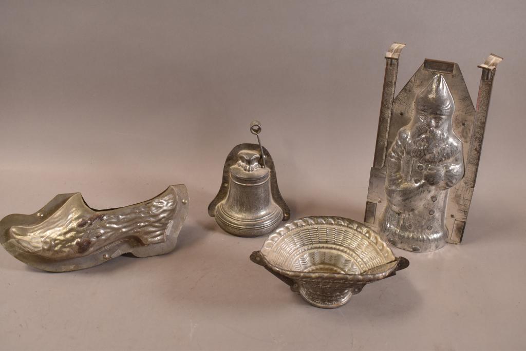 4 CHOCOLATE MOLDS INCLUDING SANTA CLAUS (1 of 5)