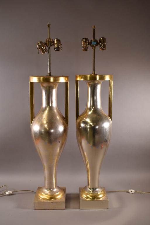 PAIR OF J. ROBERT SCOTT URN FORM LAMPS (1 of 9)