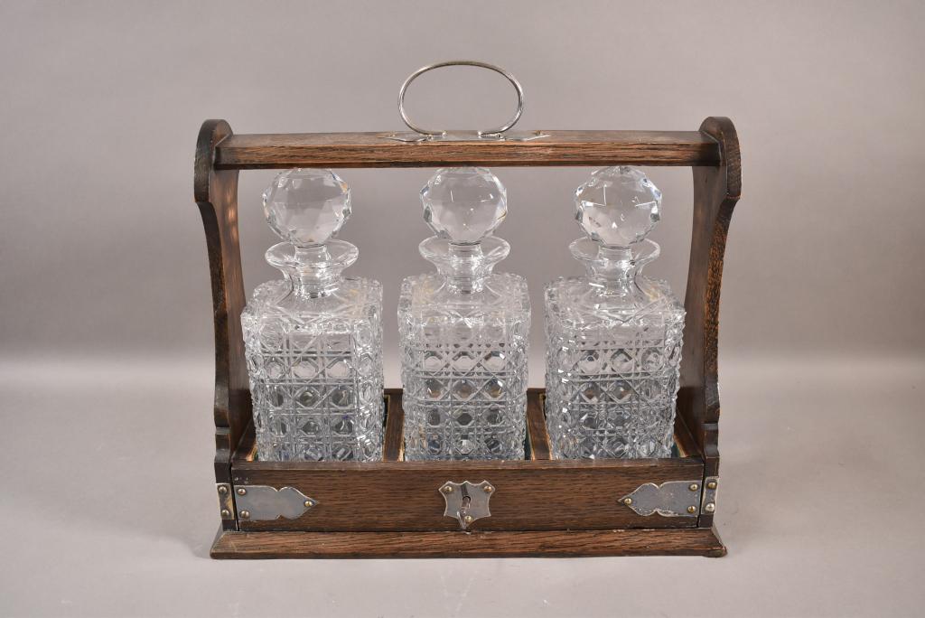 ANTIQUE OAK 3 BOTTLE TANTALUS (1 of 3)
