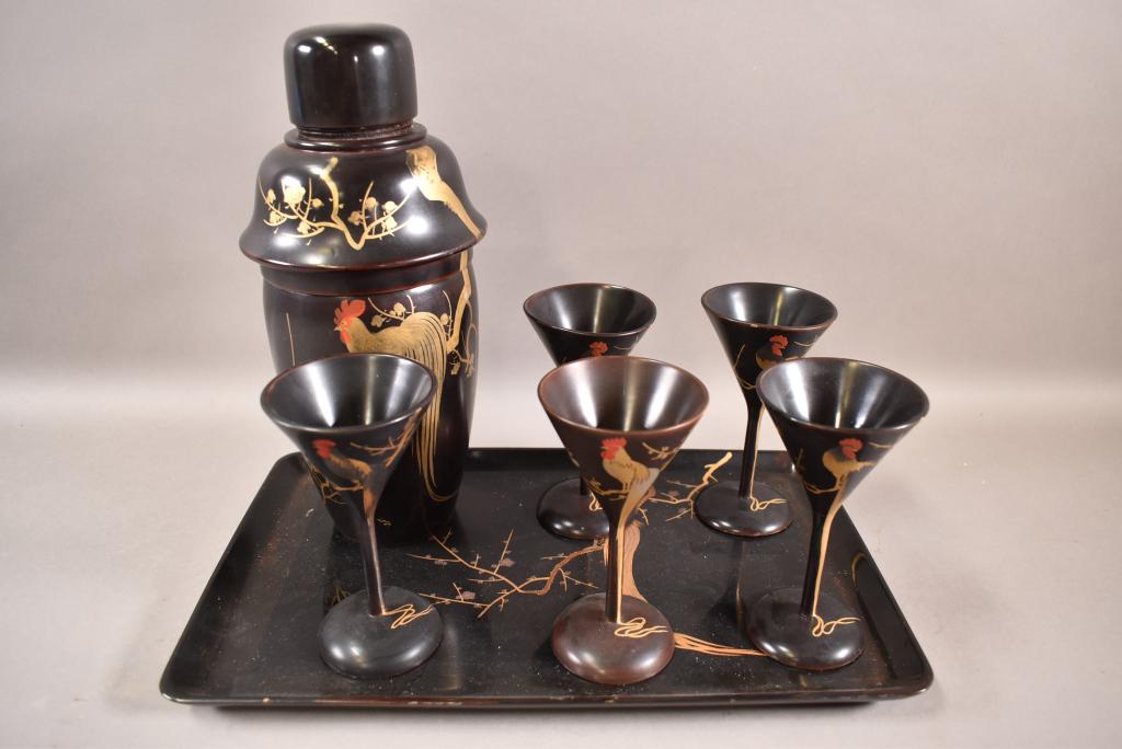 JAPANESE LACQUER COCKTAIL SET (1 of 4)