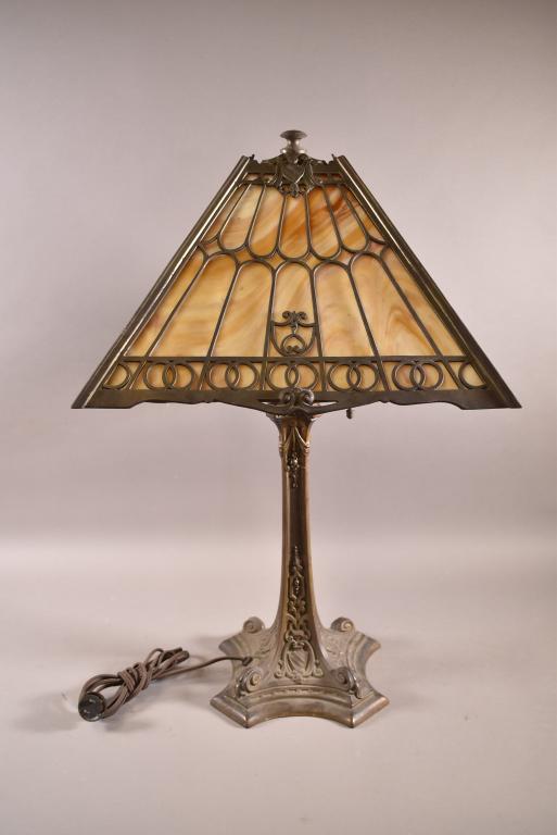 1920'S SLAG GLASS TABLE LAMP (1 of 4)