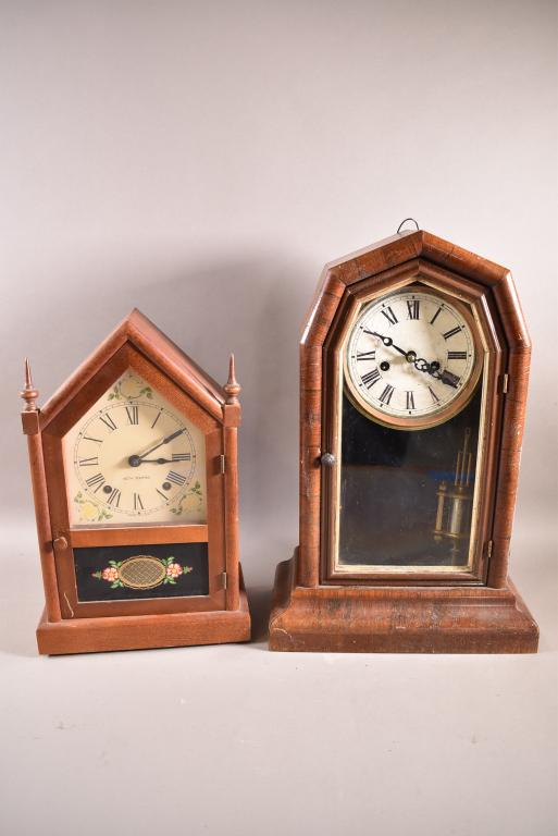 2 ANTIQUE MANTLE CLOCKS (1 of 3)