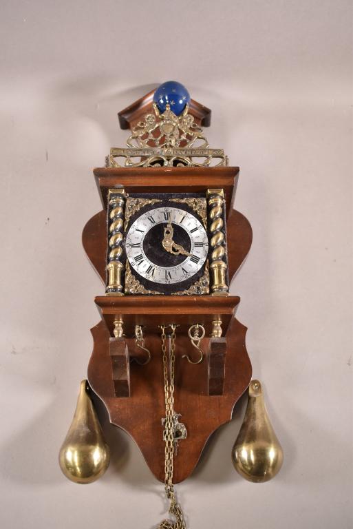 DUTCH TWO WEIGHT ATLAS WALL CLOCK (1 of 3)