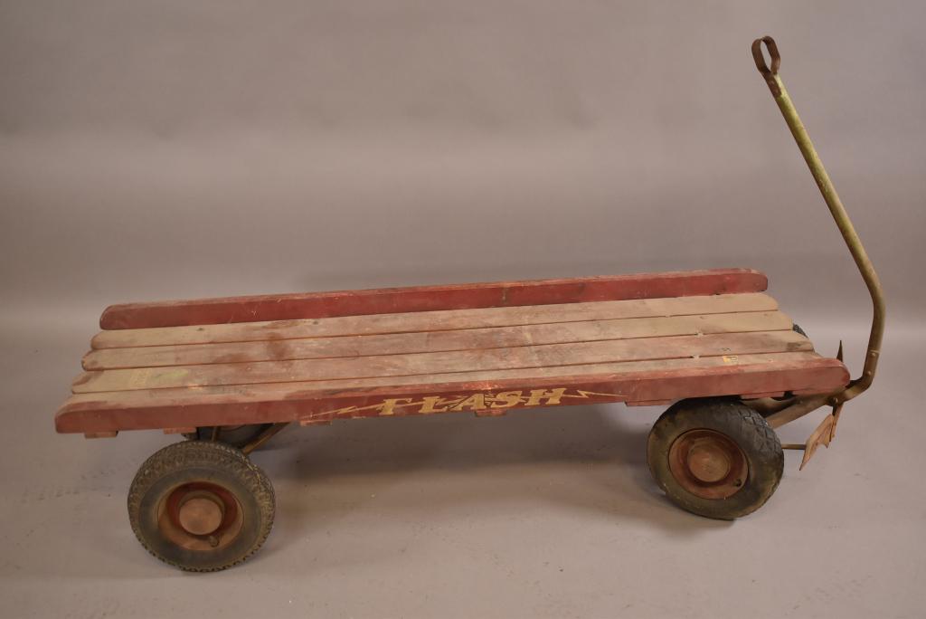 ANTIQUE "FLASH" PULL WAGON (1 of 4)