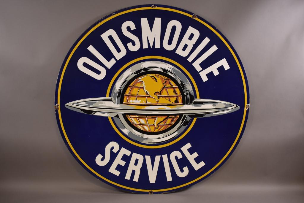 OLDSMOBILE SERVICE DSP SIGN (1 of 6)