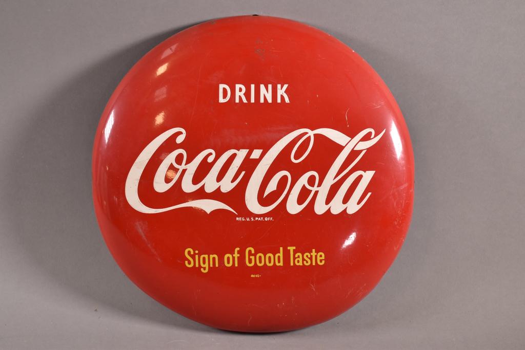 SMALL COCA COLA TIN BUTTON (1 of 3)