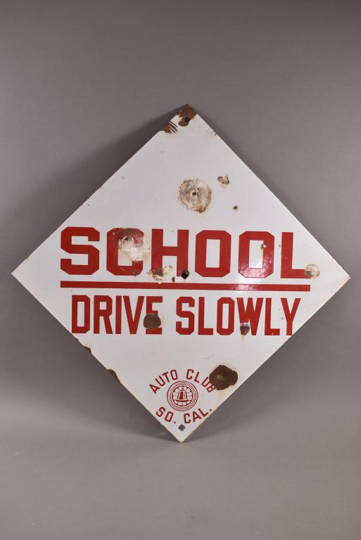 AUTO CLUB SCHOOL PORCELAIN SIGN (1 of 3)