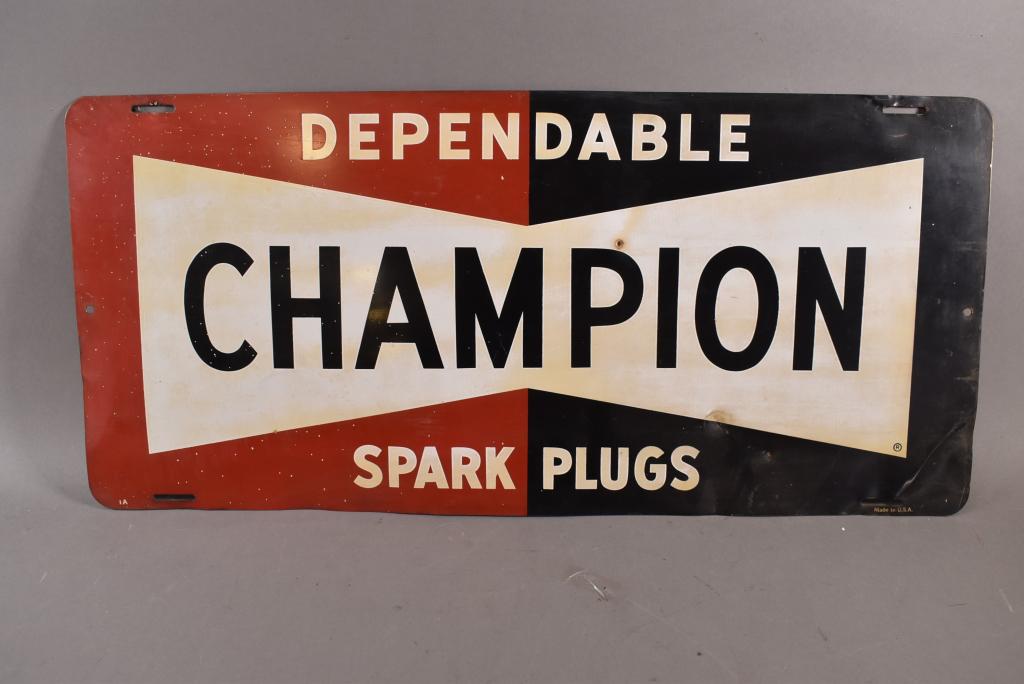 CHAMPION SPARK PLUGS TIN SIGN (1 of 4)