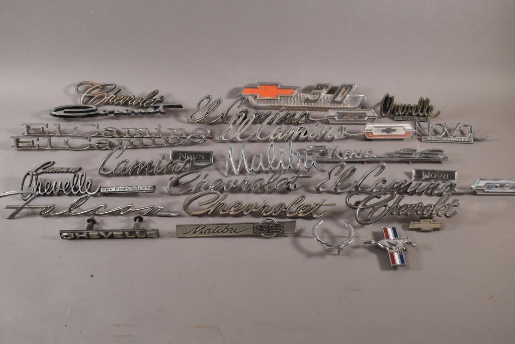 COLLECTION OF VINTAGE CAR EMBLEMS (1 of 4)