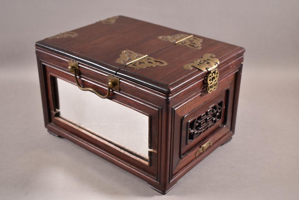 CHINESE JEWELRY BOX: ANTIQUE CHINESE HARDWOOD JEWELRY BOX WITH MIRROR. 2 INTERIOR DRAWERS, WITH FLIP UP VANITY MIRROR. 10 1/2" H x 7" W.