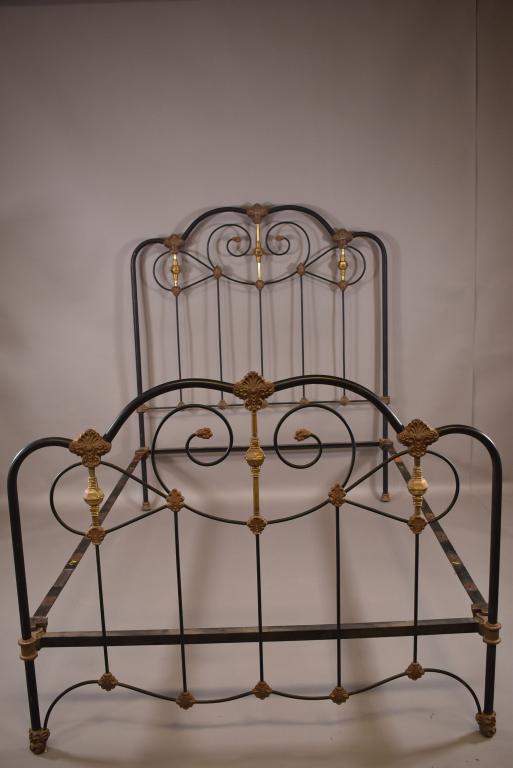 ANTIQUE CAST IRON & BRASS BED (1 of 3)