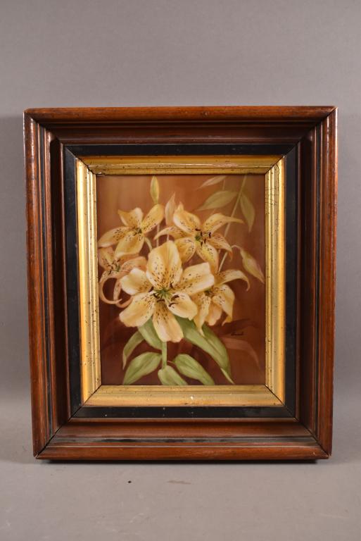 VICTORIAN HAND PAINTED FLORAL PORCELAIN PLAQUE (1 of 2)