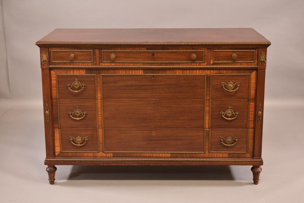 19TH CENTURY 6 DRAWER FRENCH CHEST (1 of 6)