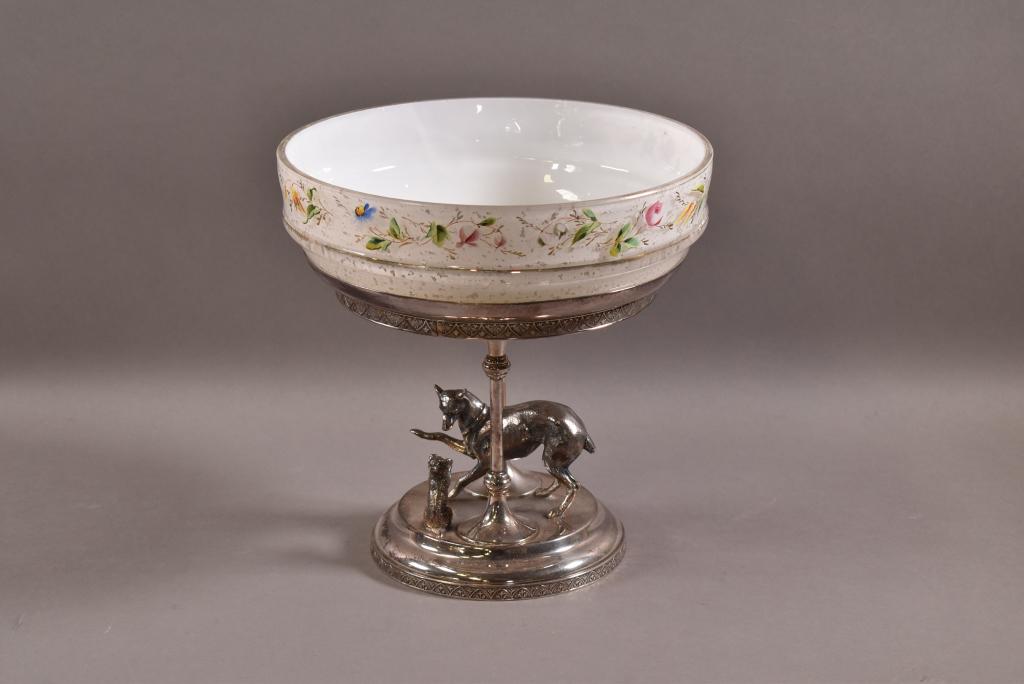 VICTORIAN SILVERPLATE & GLASS CENTER BOWL (1 of 3)